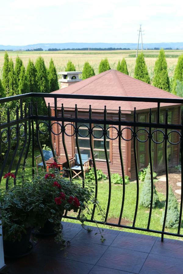 Apartament Studio I Apartament Zadomek Spytkowice Kolo Zatora Bagian luar foto